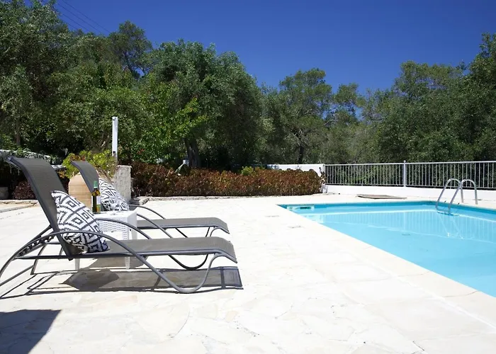Kristina 2br Nr W Seaview And Pool Villa