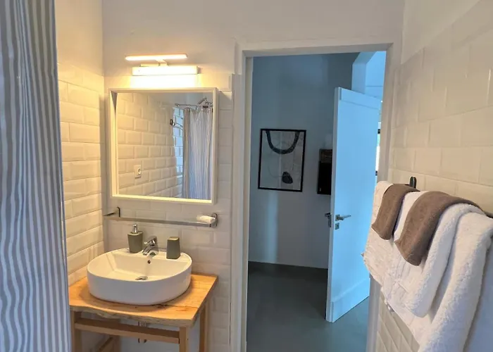Kristina 2br Nr W Seaview And Pool Gaios